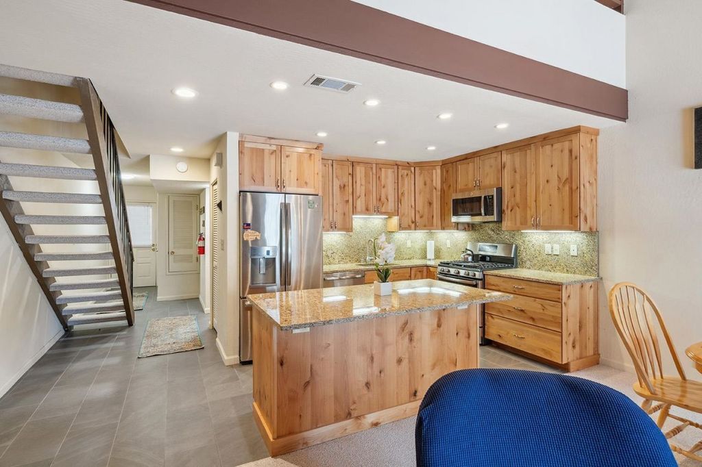 Property photo 3 of 28 <Alttext/>