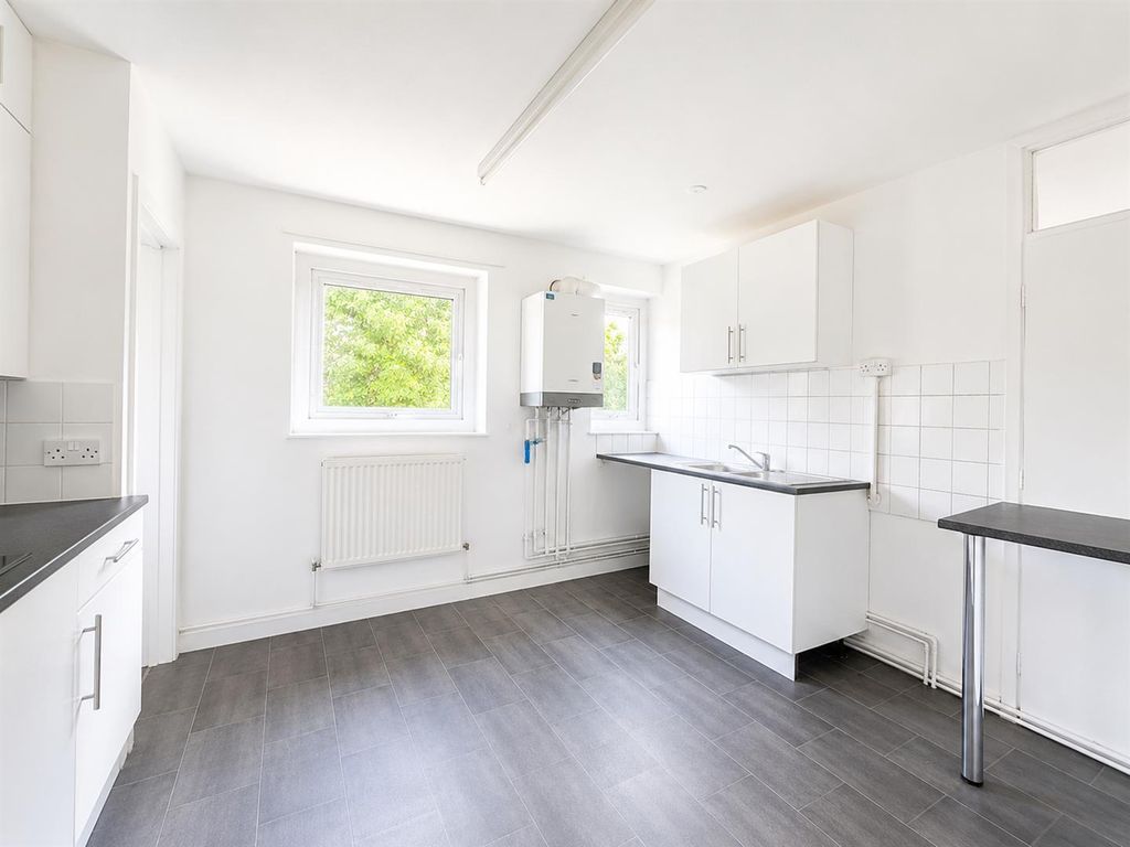 Property photo 3 of 6 F75DC2A7-5548-4890-B5Da-10696A3E6A7D.Png