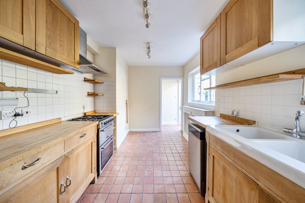 Property photo 3 of 13 Picture No. 29
