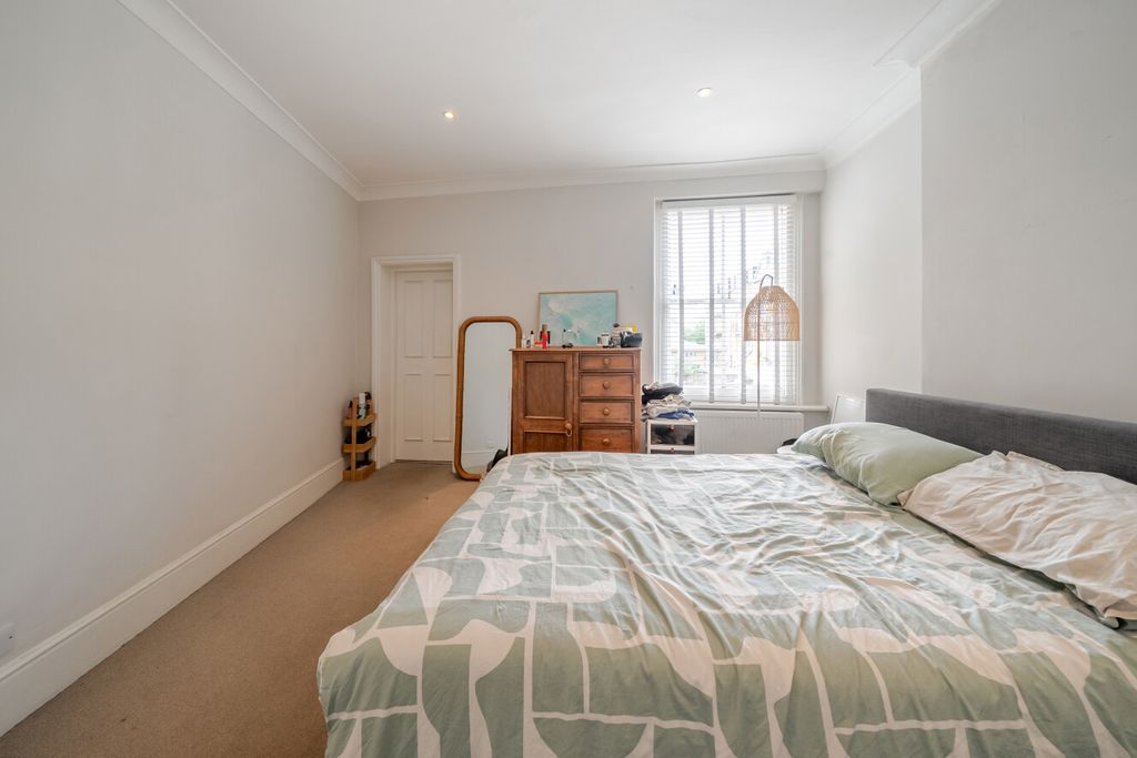 Property photo 3 of 12 1511284-10-6A858A...