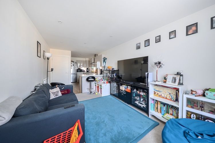 Property photo 2 of 13