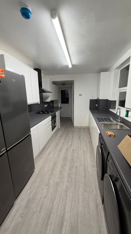 Property photo 3 of 3