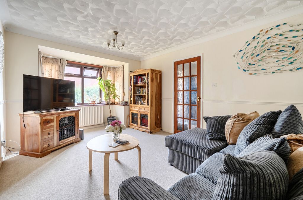 Property photo 2 of 15 1513617-2-6A969Cf...