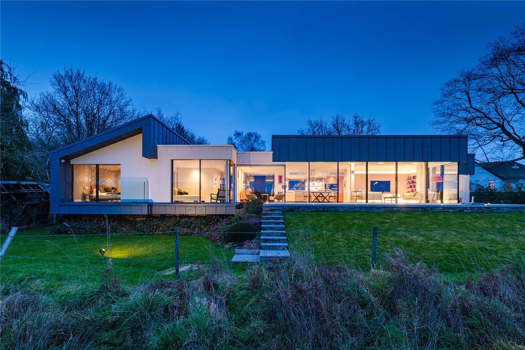 Property photo 1 of 40 Dusk Exterior