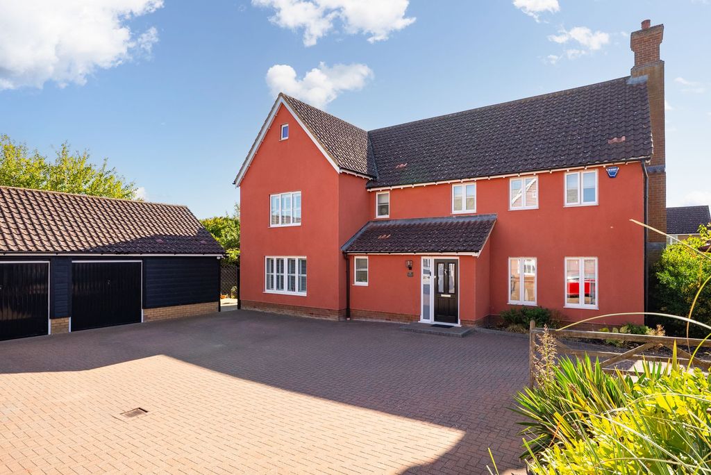 Property photo 1 of 31