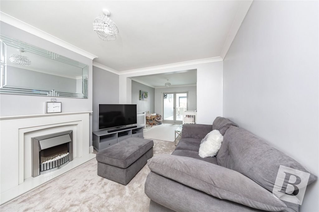 Property photo 3 of 13 Living Room