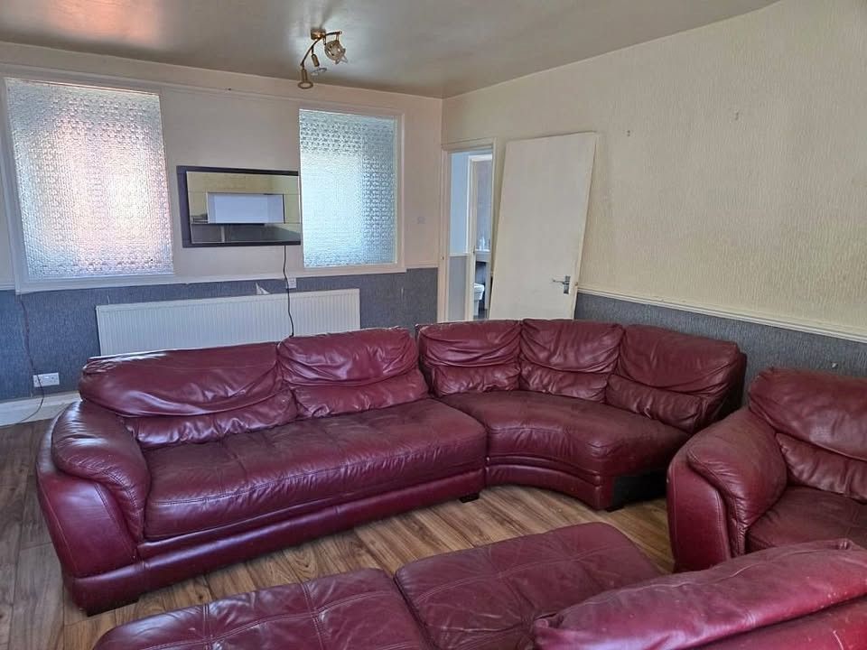 Property photo 2 of 4