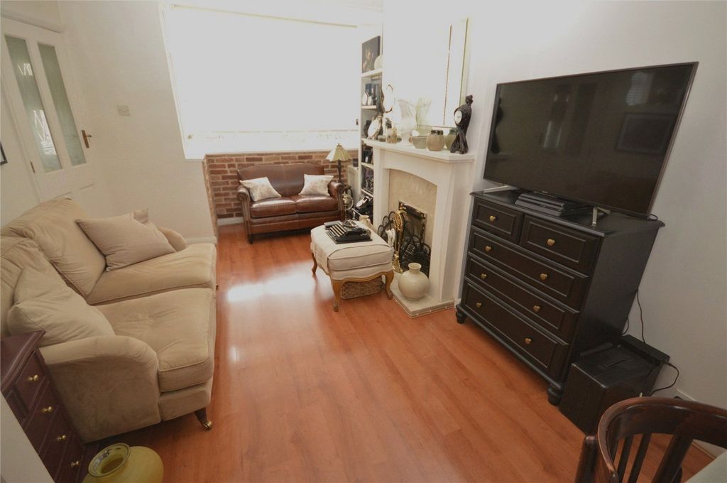 Property photo 3 of 15 Picture No. 37