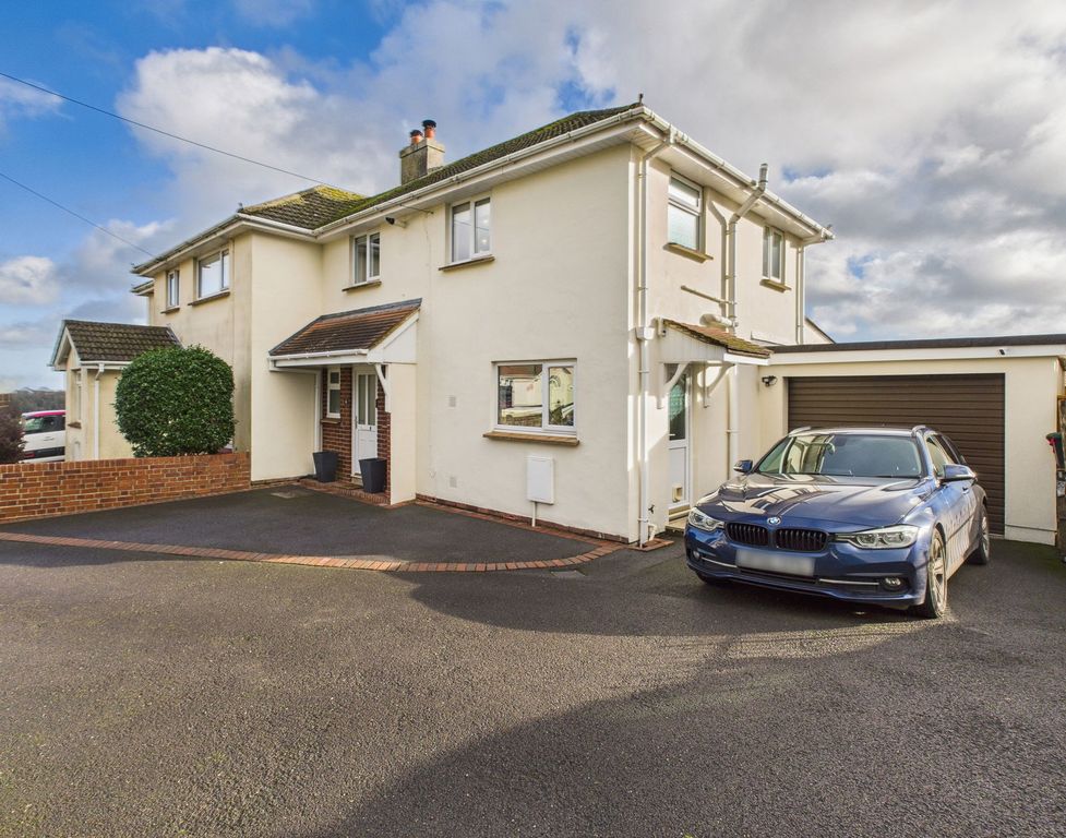 Property photo 1 of 25