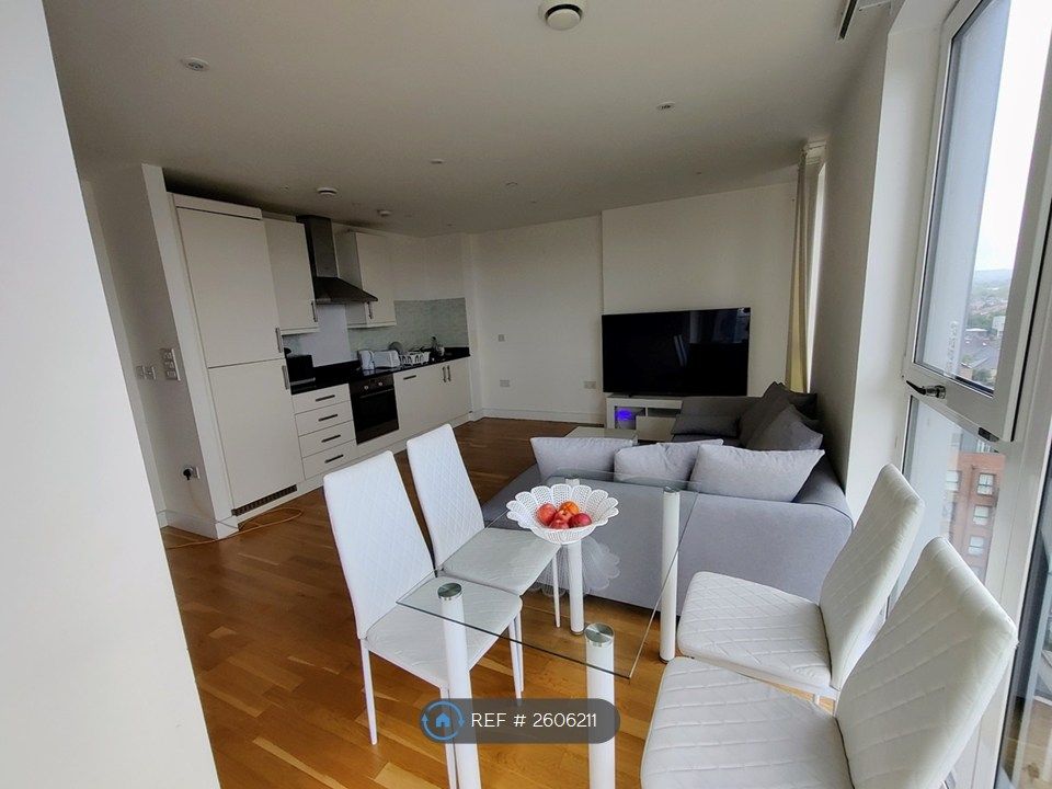 Property photo 2 of 10 Living Room Pic 2