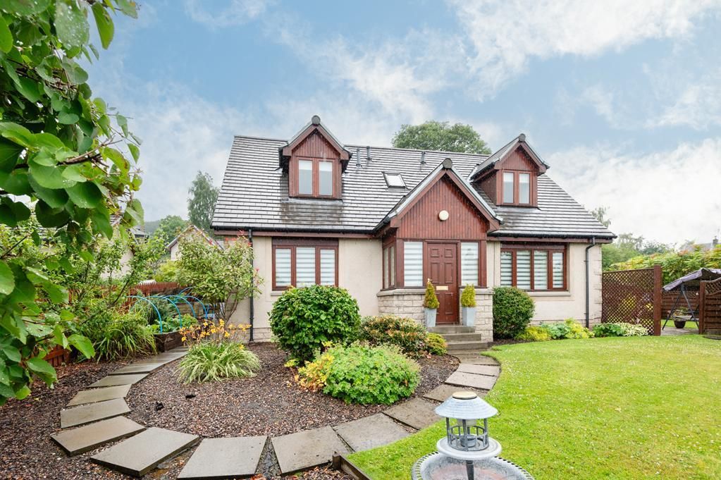 Property photo 1 of 34 Cup1396Seg External.Jpg