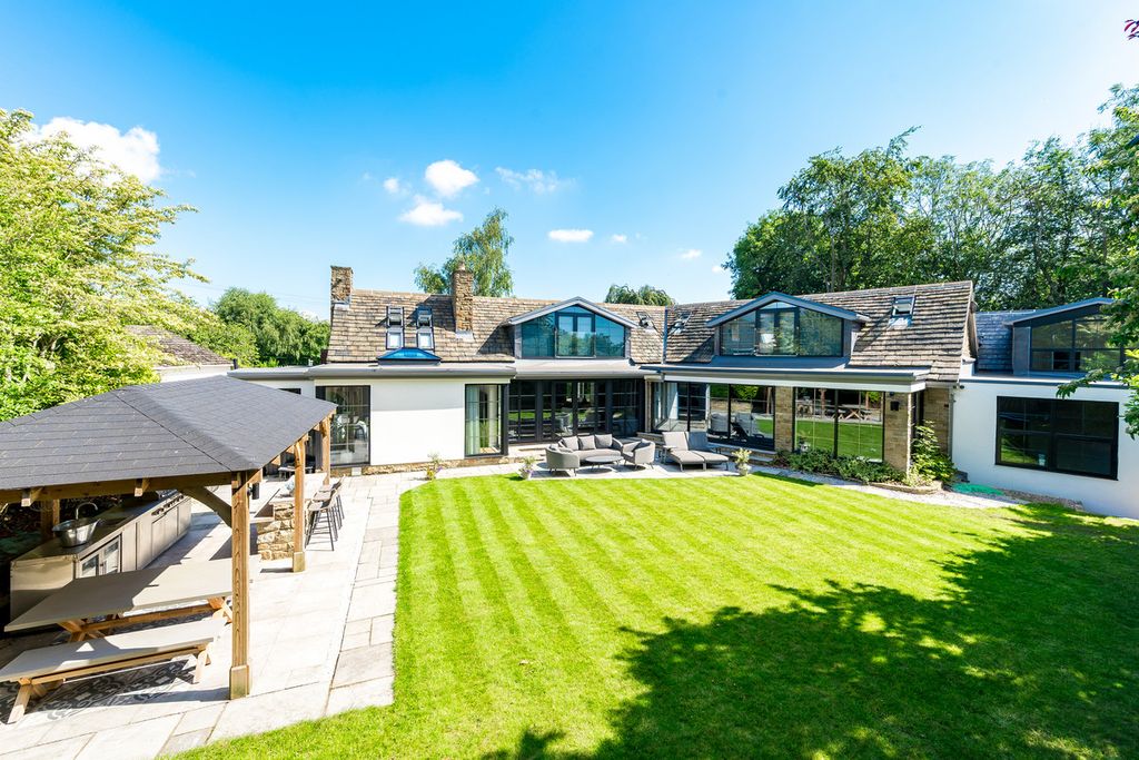 Additional image 38 of 7 bed detached house for saleAlwoodley Lane, Alwoodley, Leeds LS17