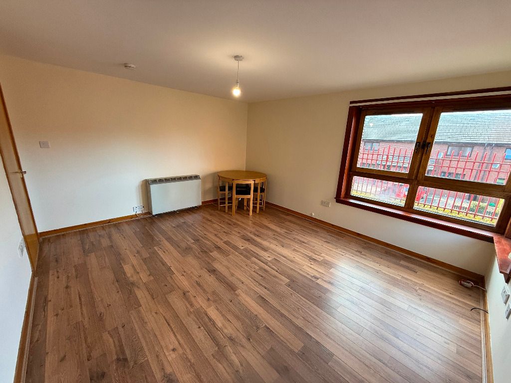 Property photo 3 of 12 Photo 3