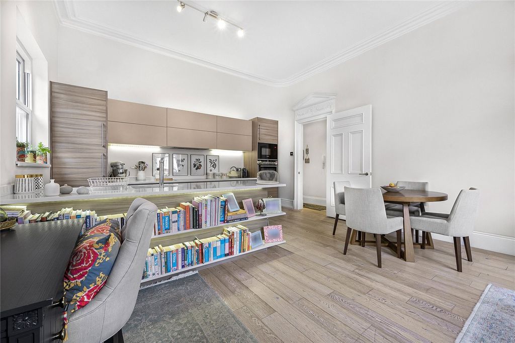 Property photo 3 of 10 Picture No. 10