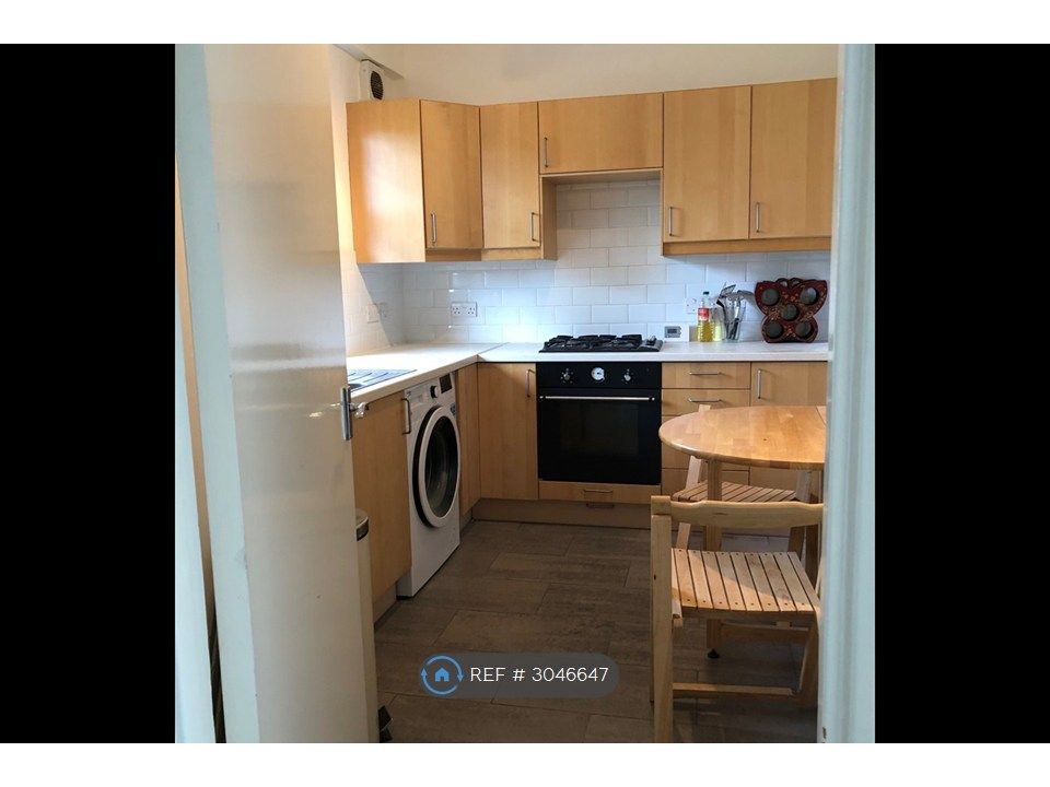 Property photo 2 of 15 Kitchen