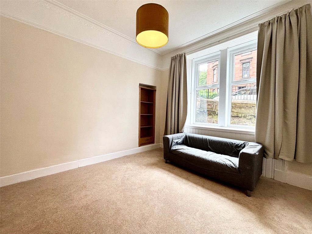 Property photo 2 of 18 Picture No. 65