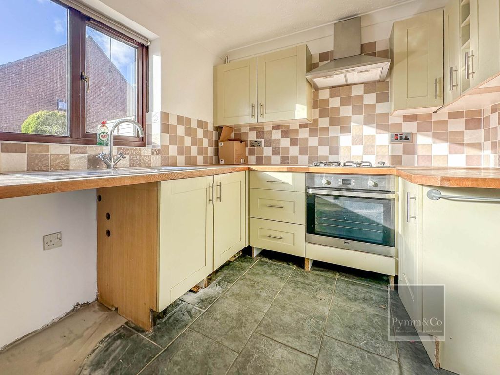 Property photo 3 of 14