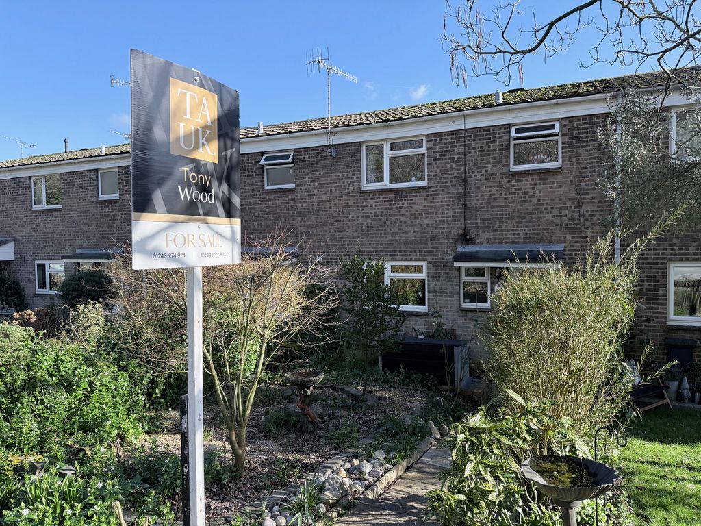 Property photo 1 of 12