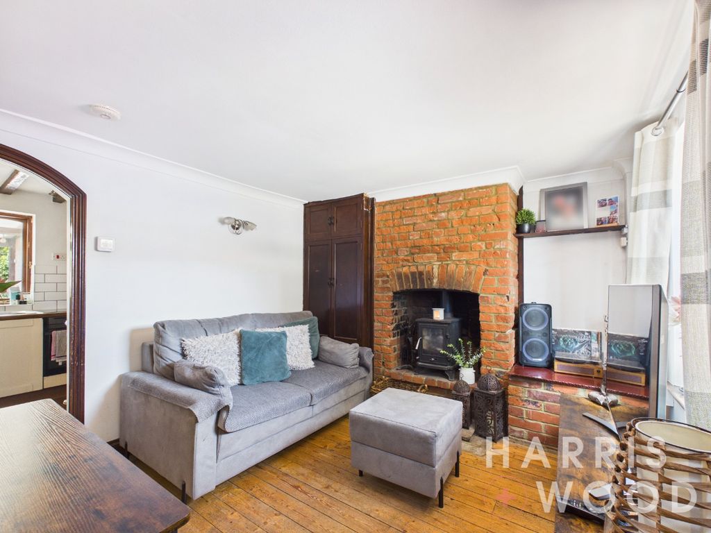 Property photo 2 of 14 5208052