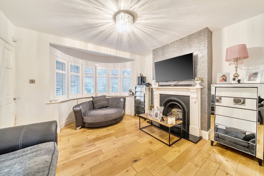 Property photo 2 of 20 1389107-13-69402A...