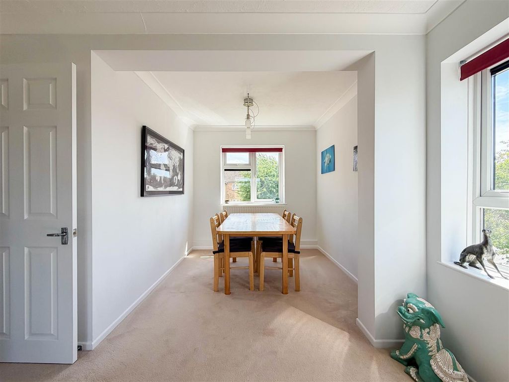Additional image 4 of 2 bed flat for saleHarrington Court, Hertford Heath SG13