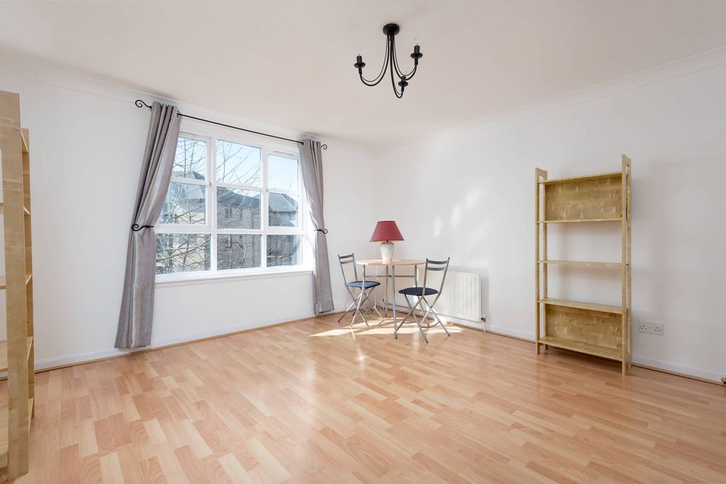 Property photo 2 of 12 Property Image 2