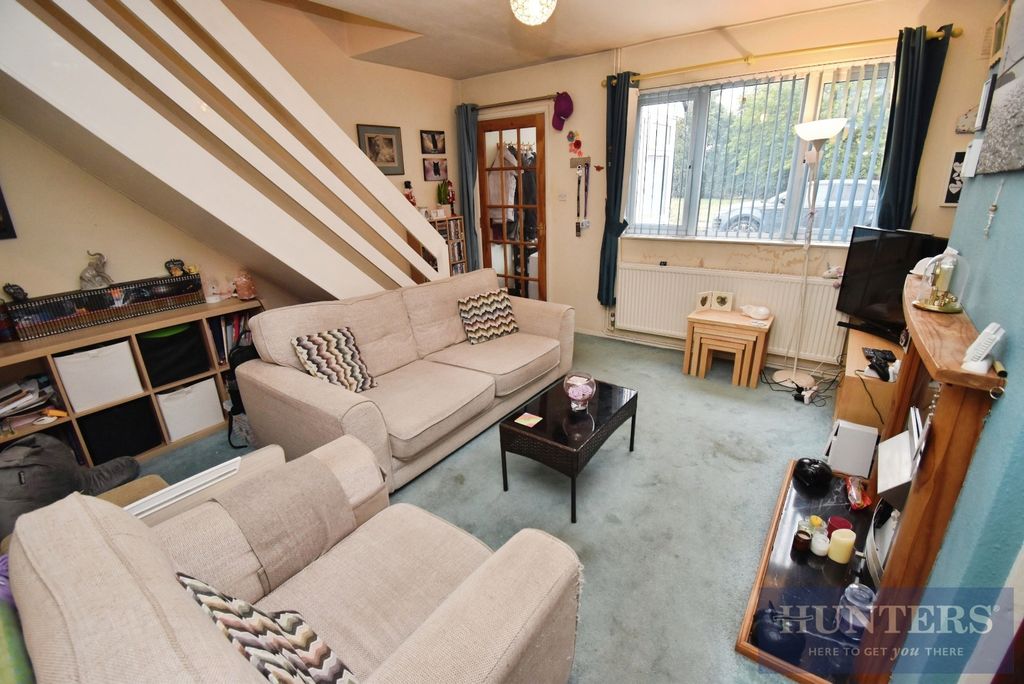 Property photo 2 of 15 Pbox-Img.Jpg
