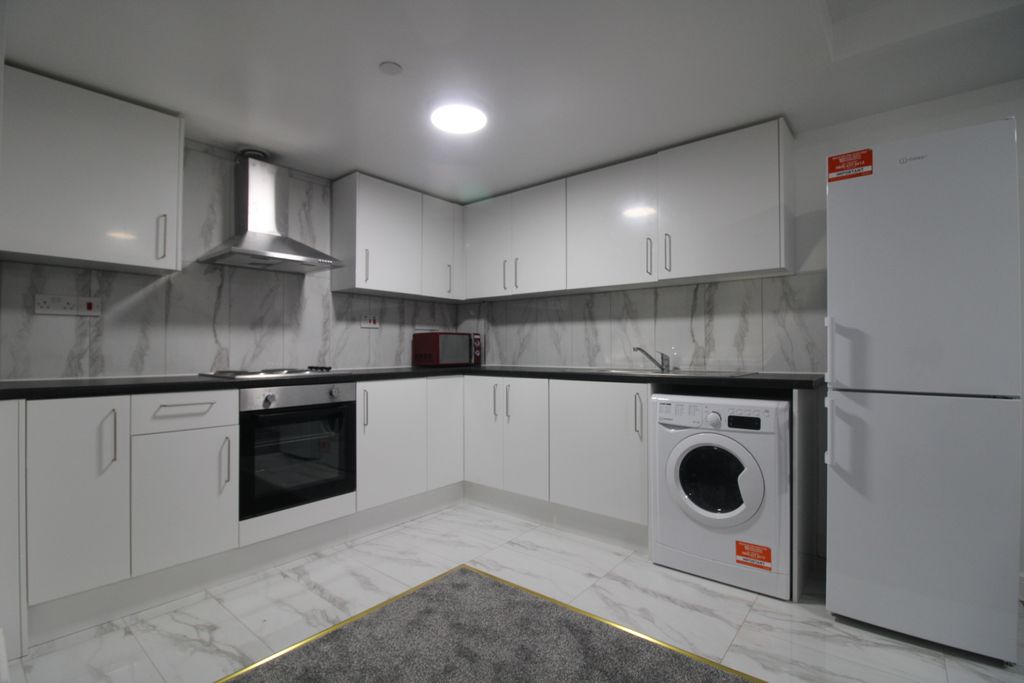 Property photo 2 of 10 Img_3404