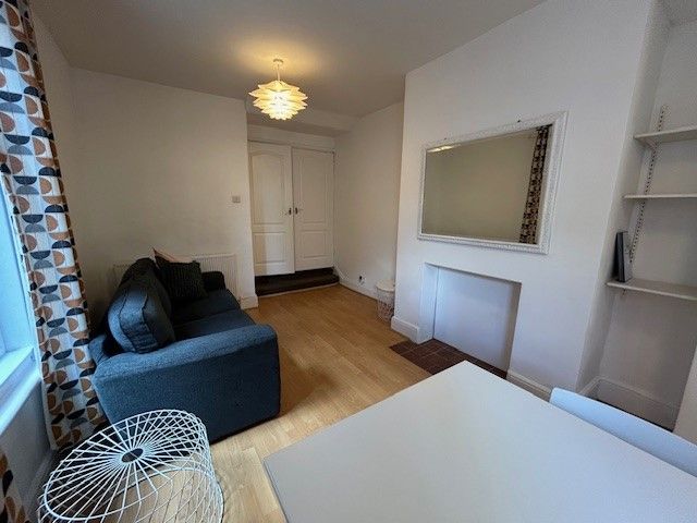 Property photo 3 of 16 9