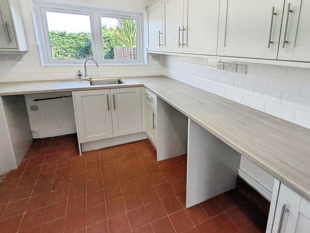 Property photo 3 of 12 Pbox-Img.Jpg