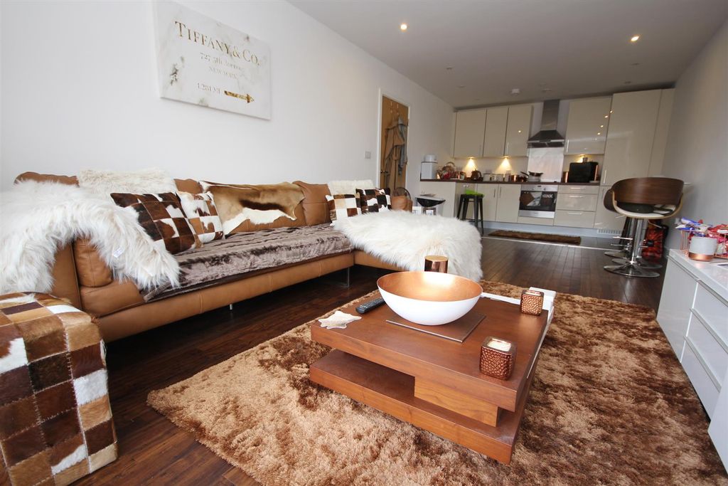 Property photo 3 of 6 Img_3453.Jpg