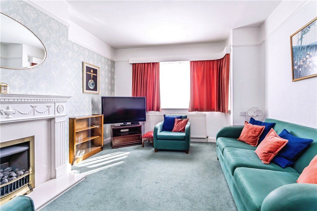 Property photo 2 of 15 Picture No. 20