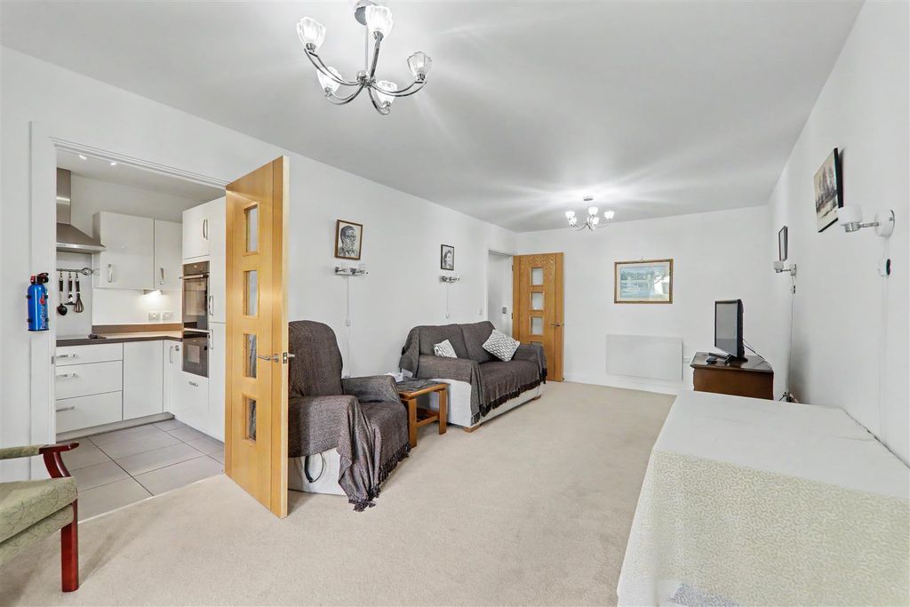 Property photo 3 of 13 Img_1360-Img_1362.Jpg