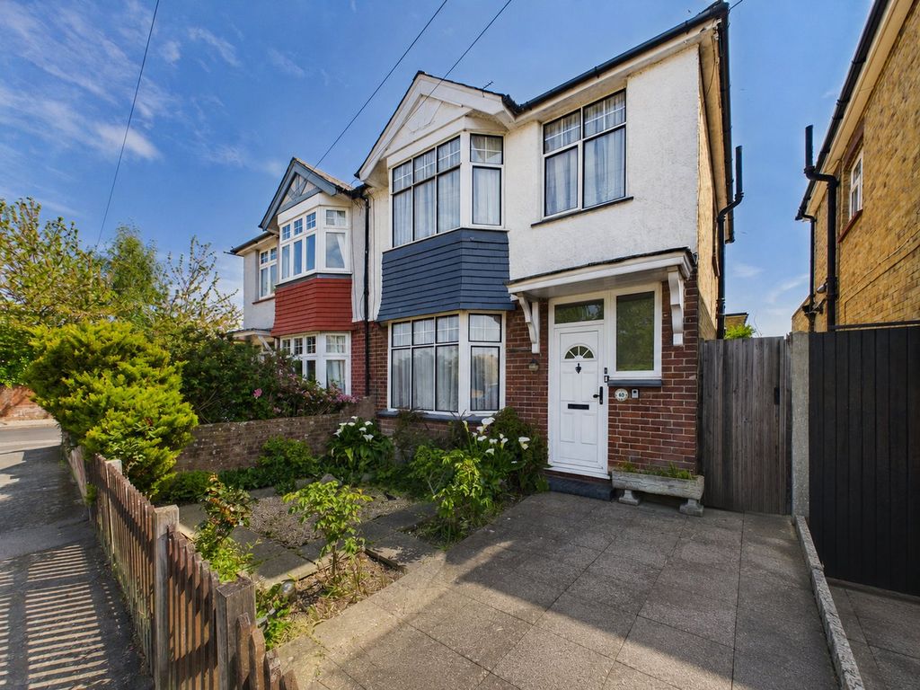 Property photo 1 of 23