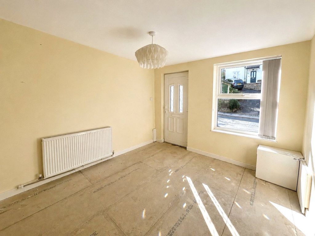 Property photo 2 of 12 Picture No. 02