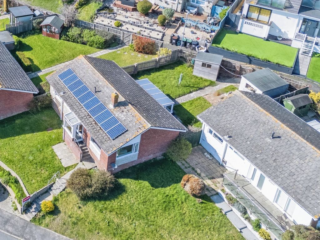 Property photo 2 of 24