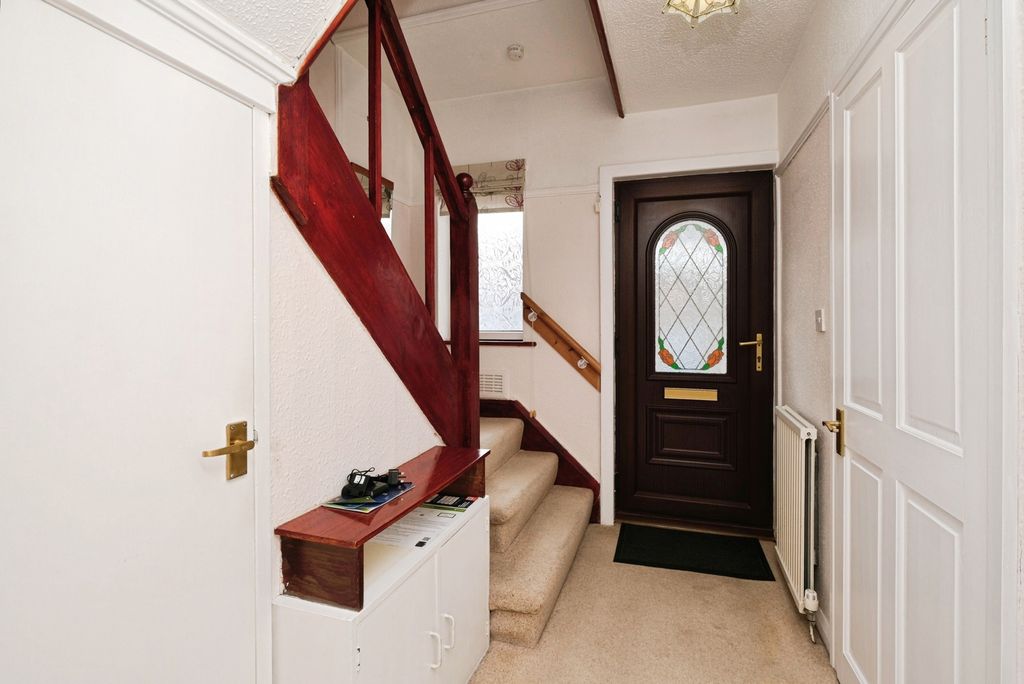 Property photo 2 of 23 Pbox-Img.Jpg