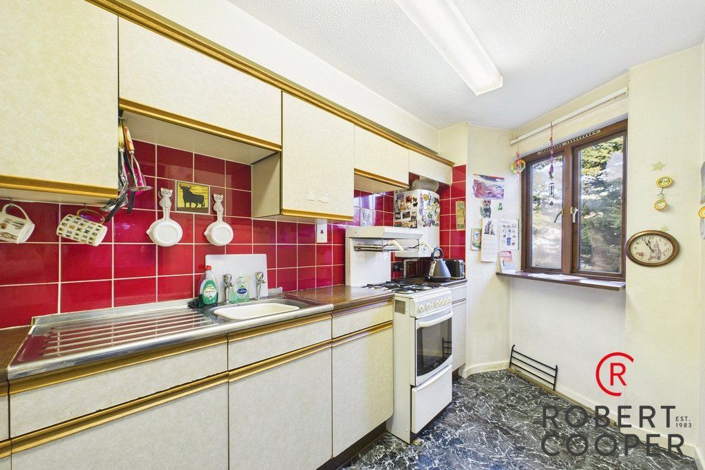 Property photo 2 of 7 Picture No. 11