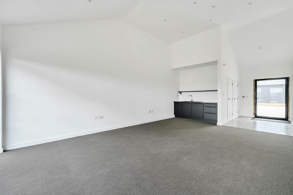 Property photo 2 of 5 1167089 2.Jpg