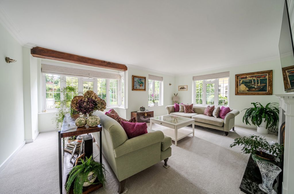 Property photo 3 of 21 1455453-15-6A060E...
