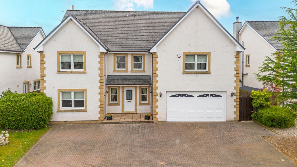 Property photo 1 of 49