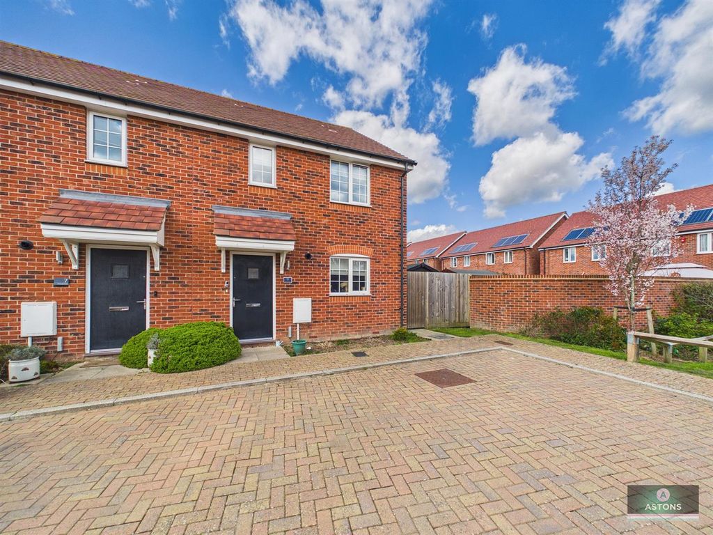 Property photo 1 of 13 Cam02067G0-Pr0224-Still002.Jpg