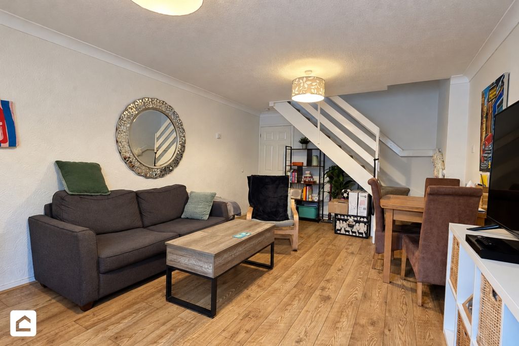 Property photo 2 of 10 2