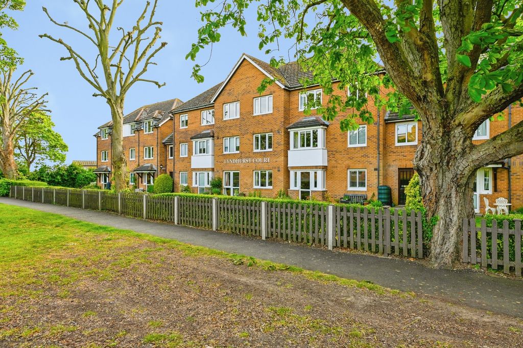 Property photo 1 of 15 Pbox-Img.Jpg