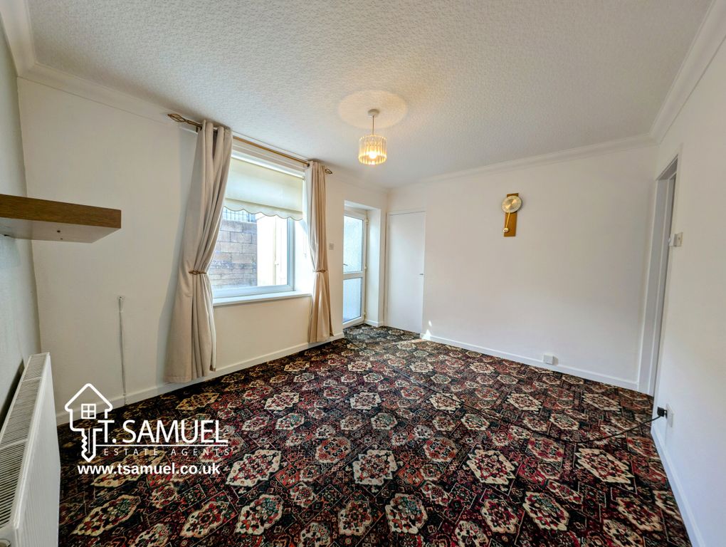 Property photo 3 of 36 Reception Room 2