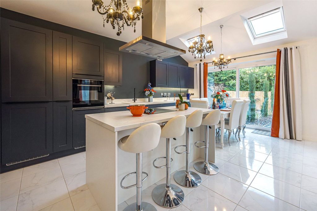 Property photo 3 of 24 Showhome Image