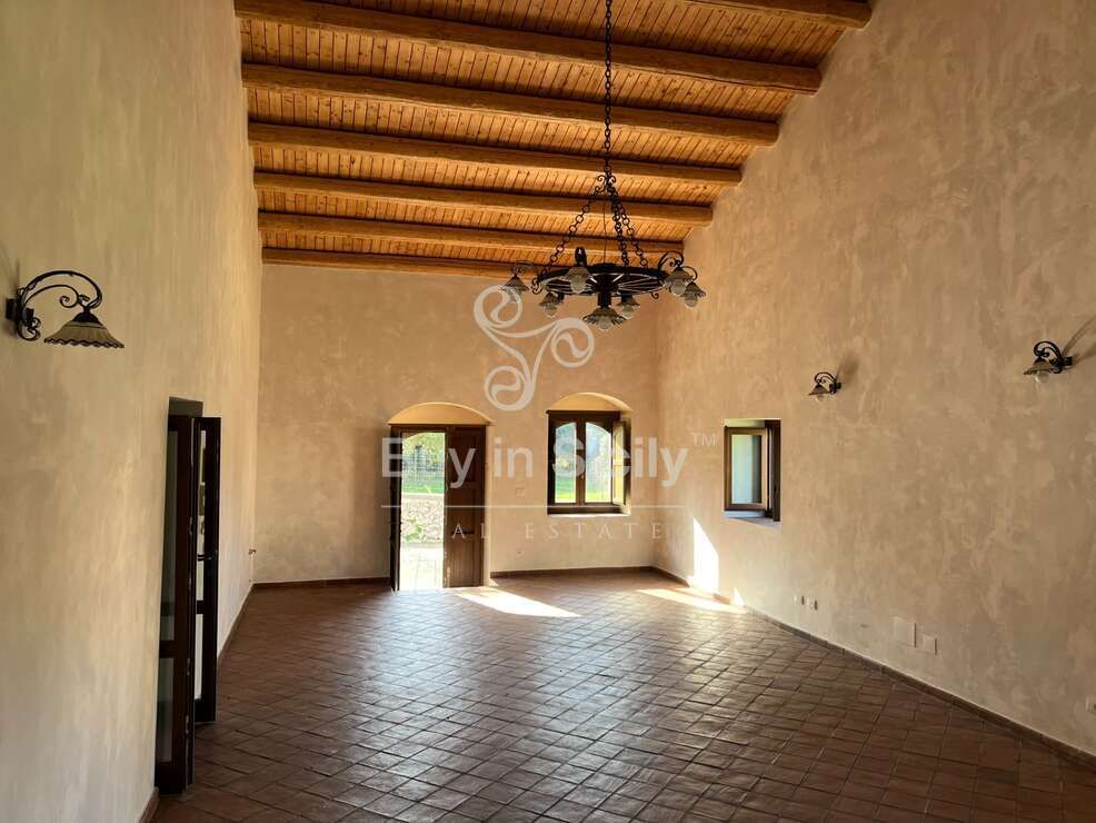 Property photo 2 of 20 <Alttext/>