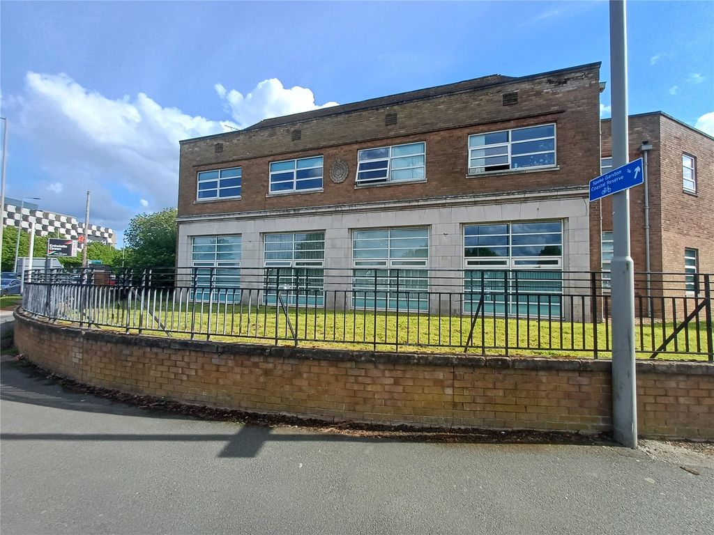 Property photo 1 of 9 Picture No. 07
