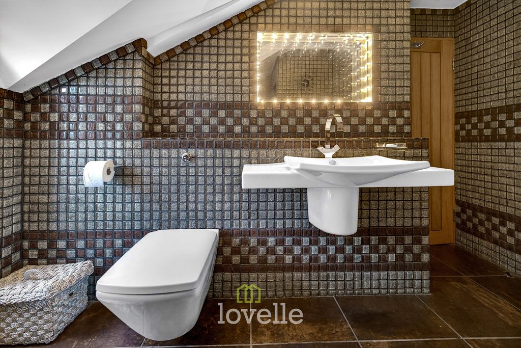 Additional image 36 of 4 bed detached house for saleMain Road, Hatcliffe DN37