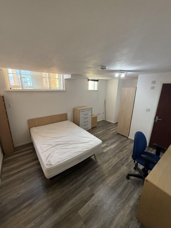 Property photo 1 of 12 9485704.Jpg
